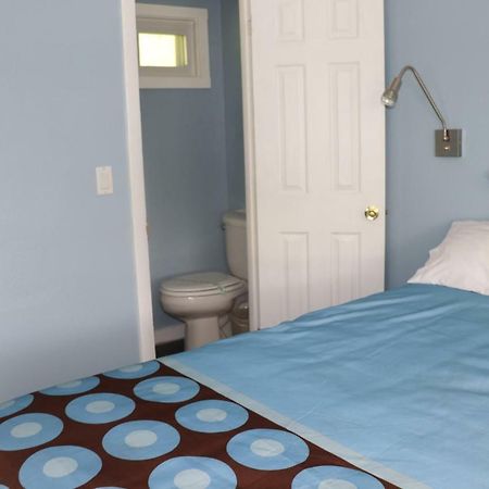 Hitching Post Country Motel Cornwall Esterno foto