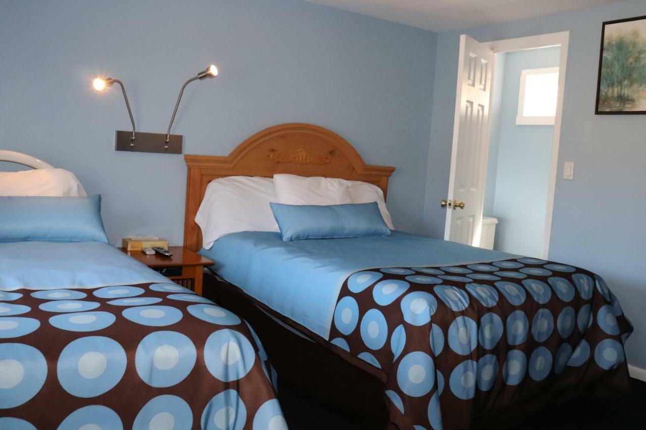 Hitching Post Country Motel Cornwall Esterno foto