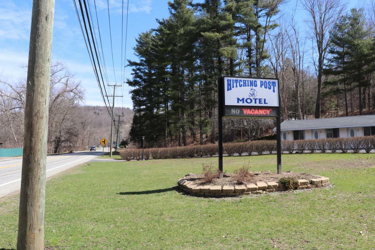 Hitching Post Country Motel Cornwall Esterno foto