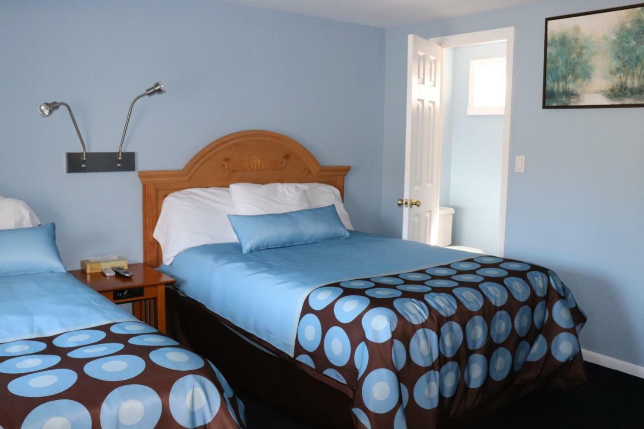 Hitching Post Country Motel Cornwall Esterno foto