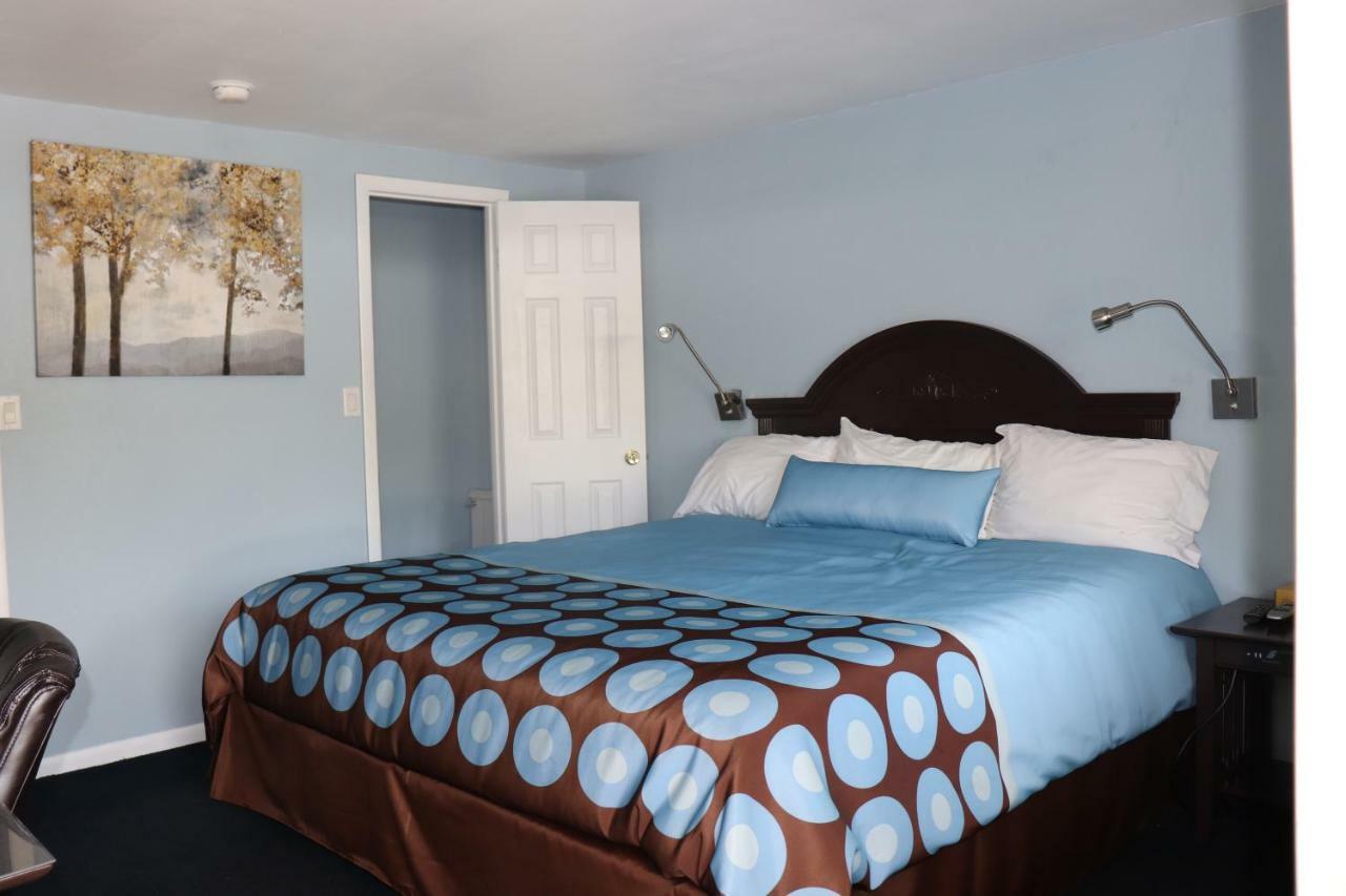 Hitching Post Country Motel Cornwall Esterno foto