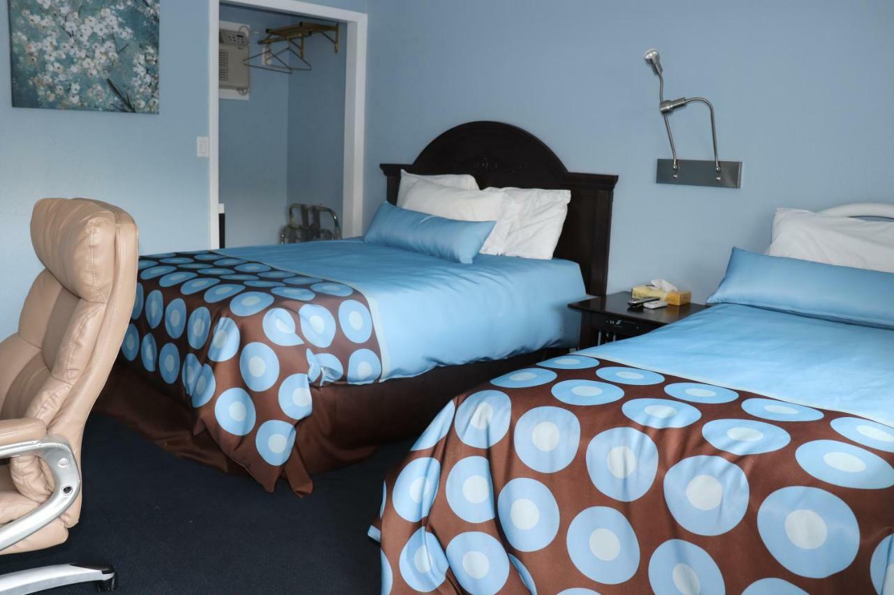 Hitching Post Country Motel Cornwall Esterno foto